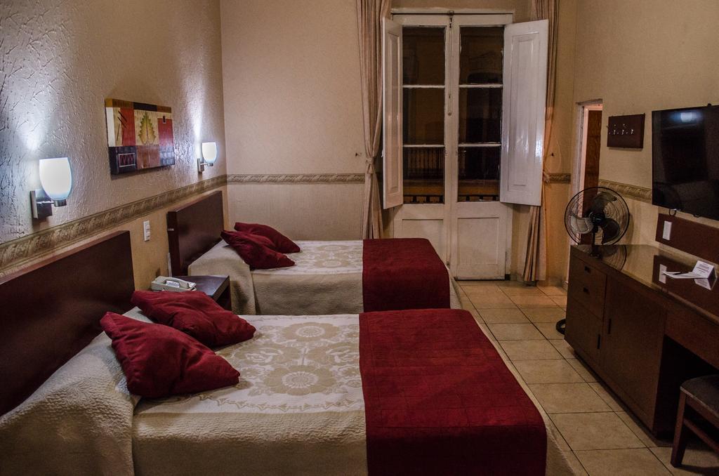 Hotel Posada Regis Гвадалахара Экстерьер фото
